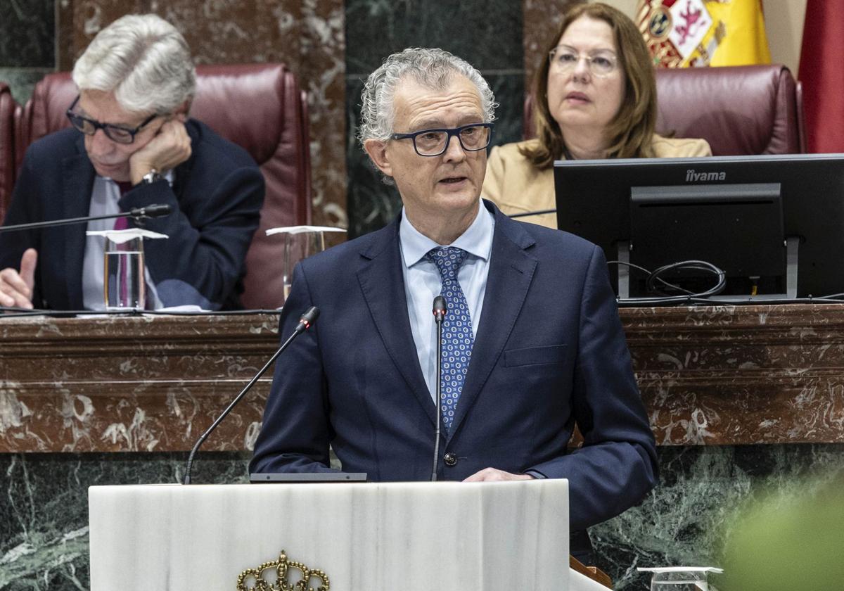 El Pleno de la Asamblea Regional de este viernes, en imágenes