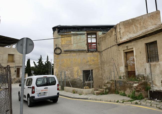 La lluvia deja derrumbes en el Molino Armero de Murcia a la espera de su recuperación