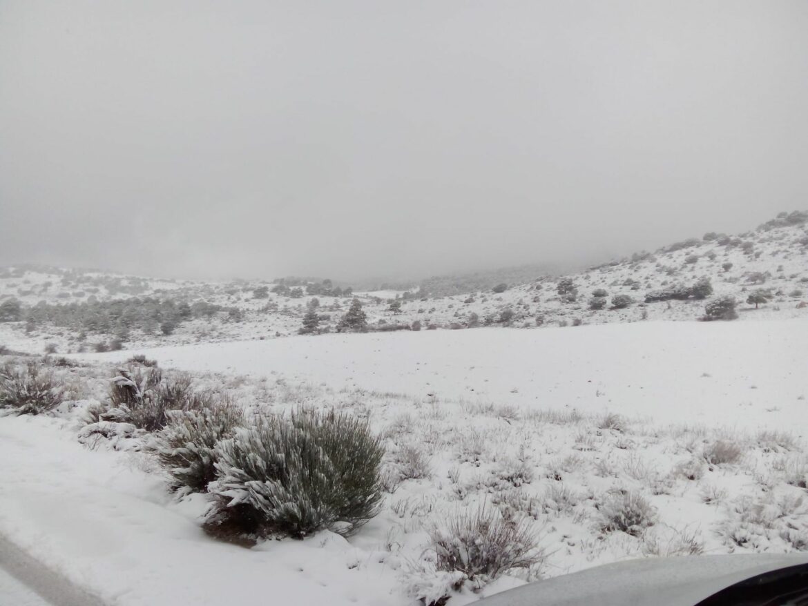 El temporal deja nieve en el Noroeste de la Región