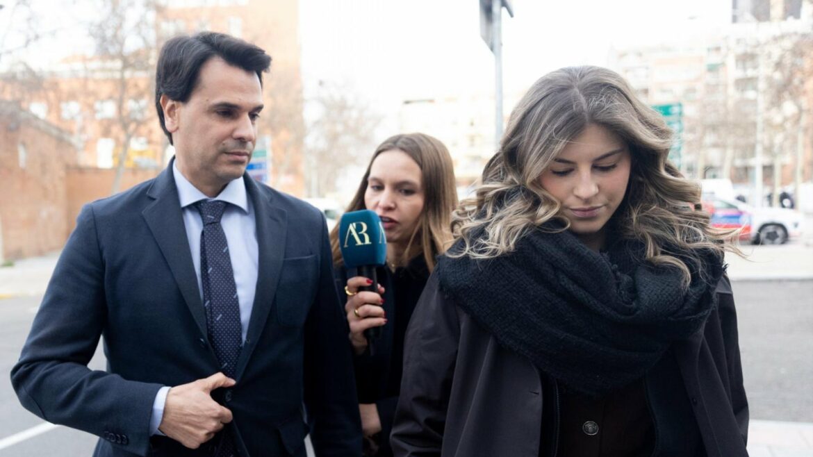 Las inspectoras ratifican que el novio de Ayuso dejó de tributar 350.000 euros con «gastos ficticios»