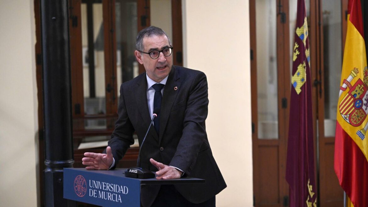 La CRUE nombra vicepresidente al rector de la Universidad de Murcia