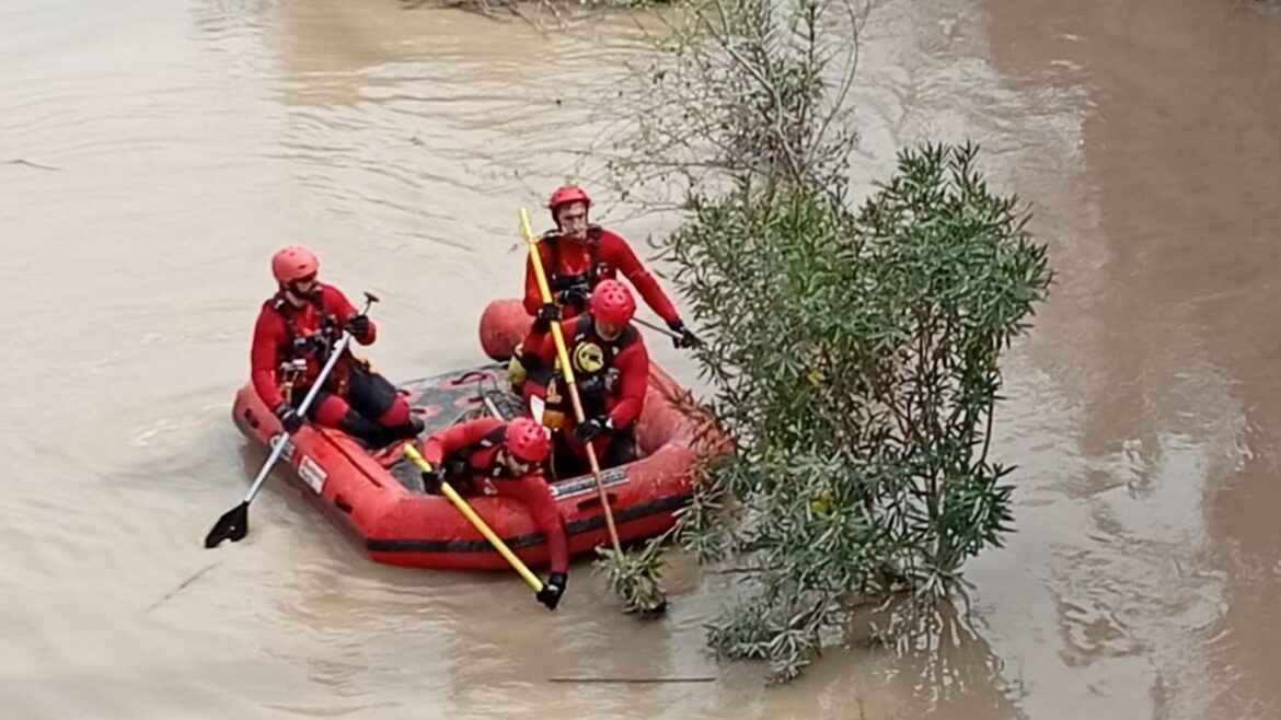 Reanudan la búsqueda del desaparecido en el río Segura a su paso por Murcia