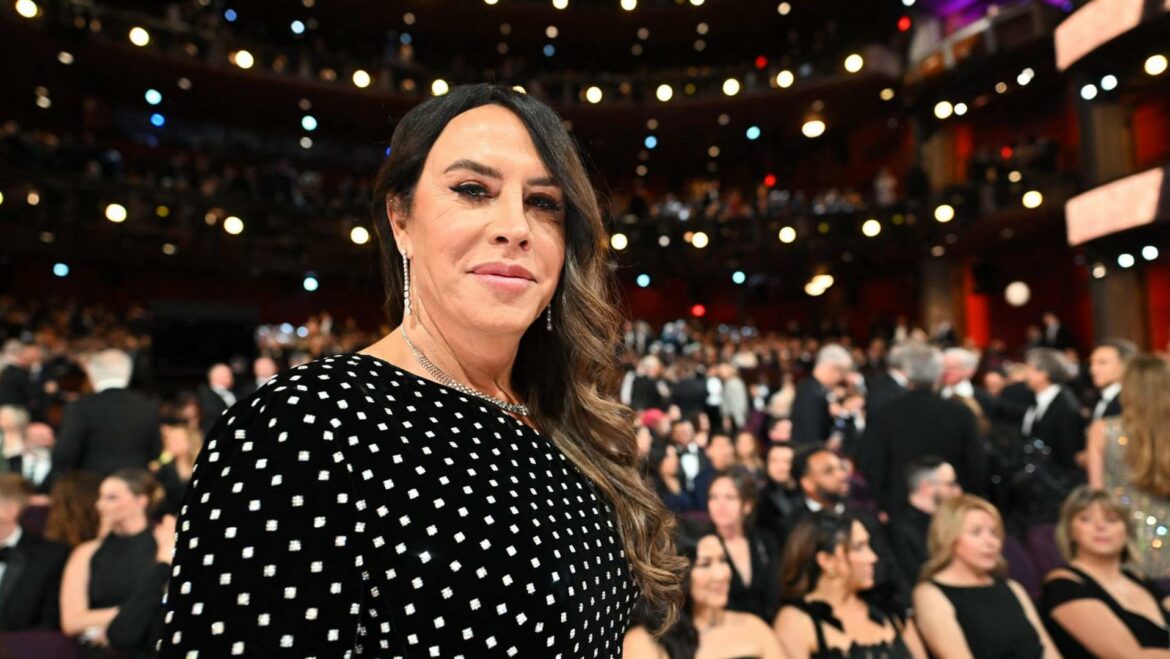 Karla Sofía Gascón rompe su silencio tras los Oscar y sigue la broma: «Gracias al fabuloso Jimmy Kimmel»