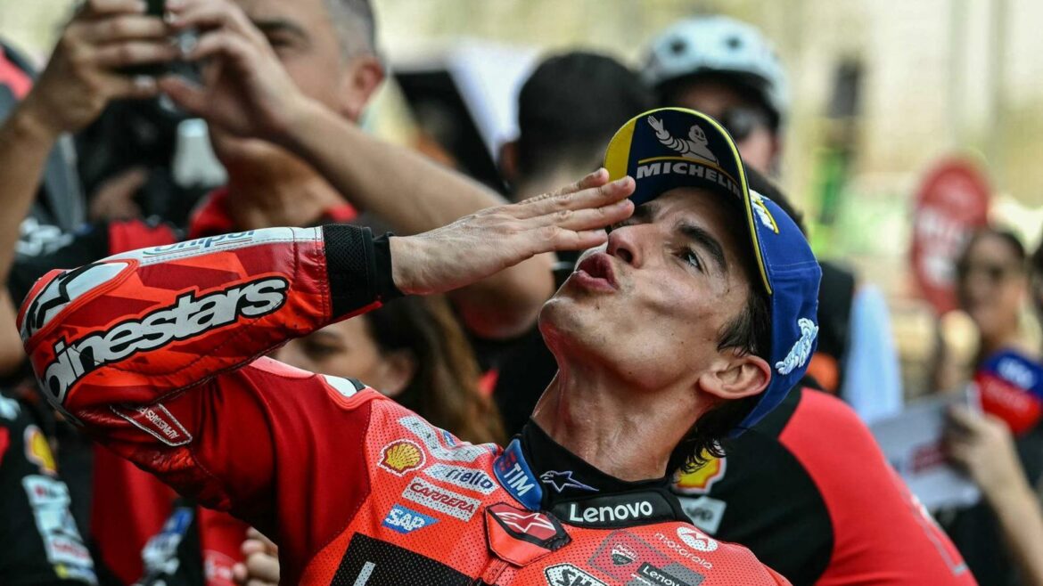 Marc Márquez conquista al Sprint su primera victoria de rojo