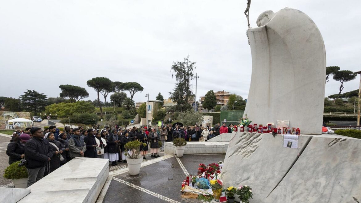 El Papa sigue estable y no ha necesitado ventilación mecánica