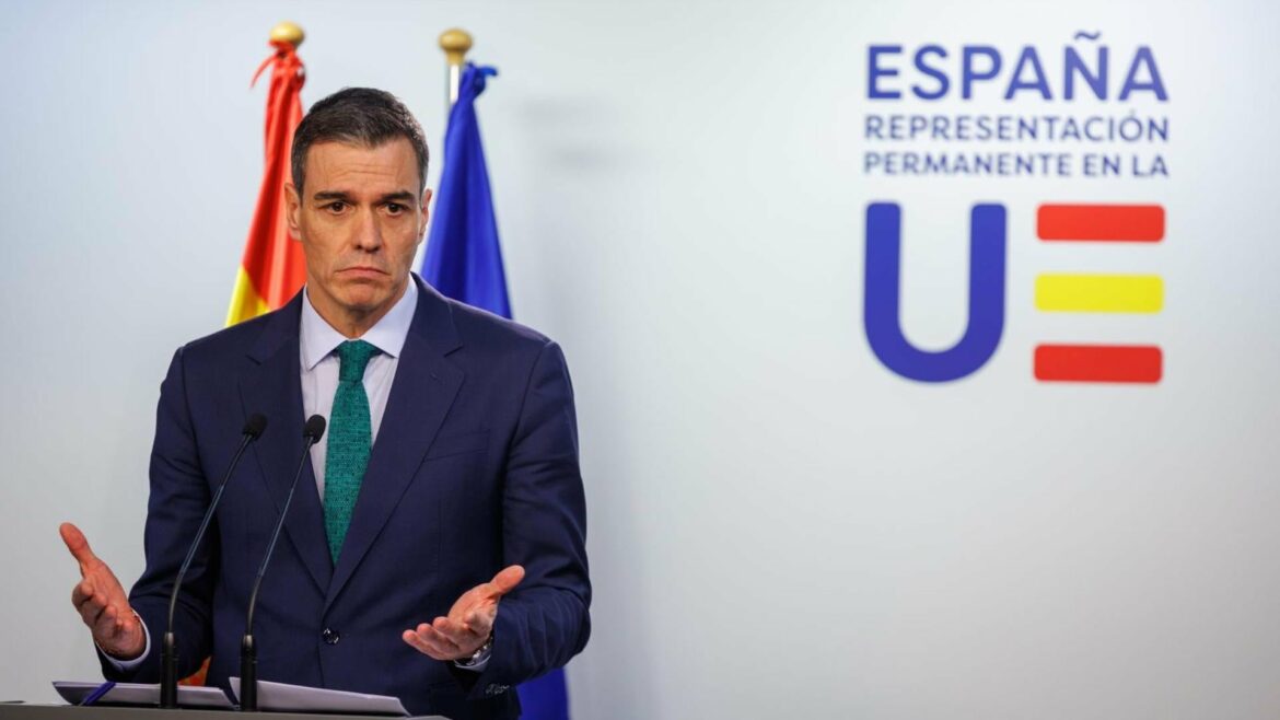 Sánchez carga contra el «machismo tóxico» en el acto por el 8-M