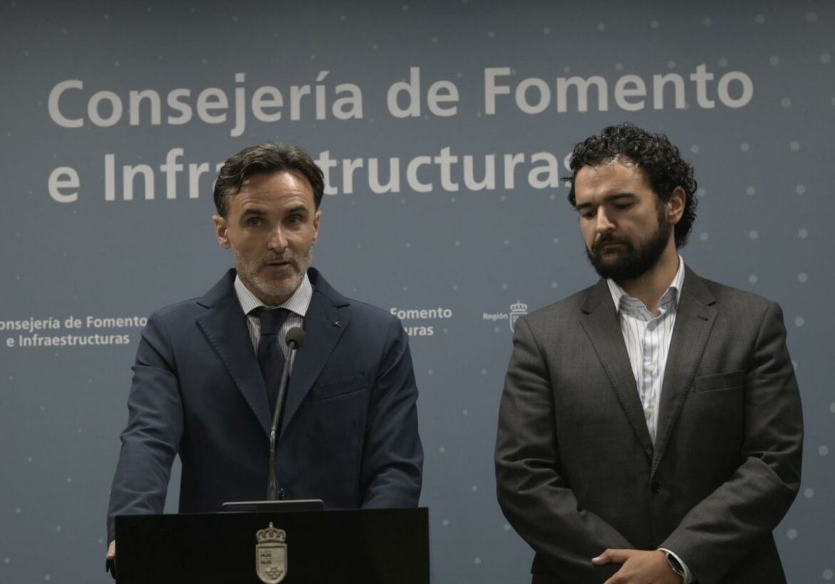 Comunidad y Ayuntamiento alertan de posible «inestabilidad» de los desechos mineros con el sellado de Portmán