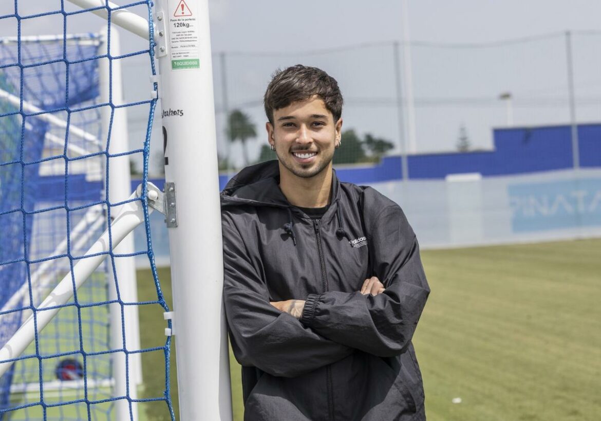 Joao Pedro Palmberg: «El Real Murcia es increíble, mejor de lo que imaginaba; tiene una gran masa social»