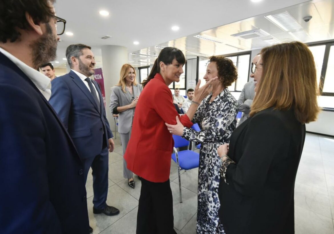 El centro de fabricación de chips de la Región se encuentra «en su fase final»