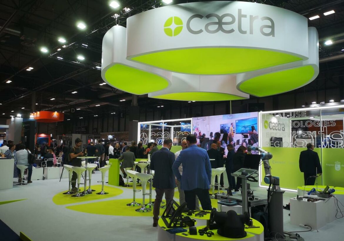 Una decena de empresas se interesan ya por alojarse en el ‘hub’ de satélites de San Javier