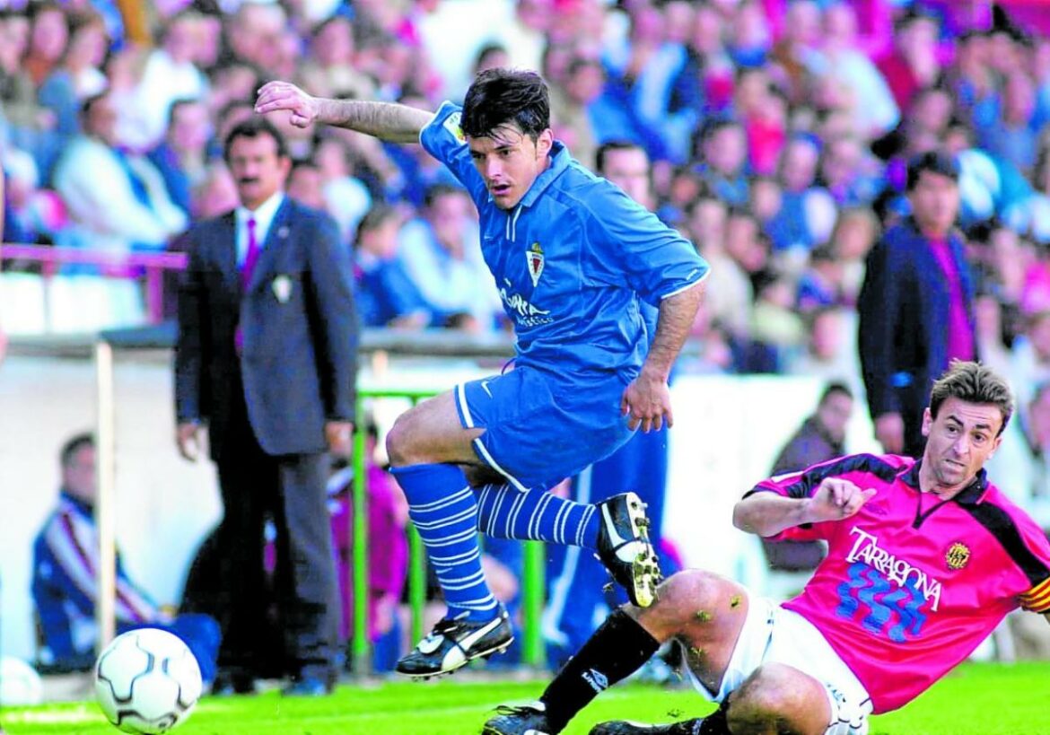 Real Murcia y Nástic de Tarragona, dos históricos que buscan el prestigio perdido