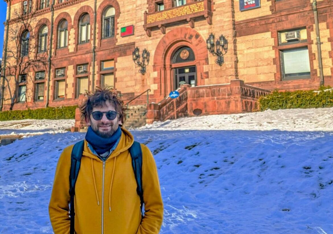 «Han despedido a gente y han cortado la financiación»: así vive un investigador murciano las amenazas de Trump en Harvard