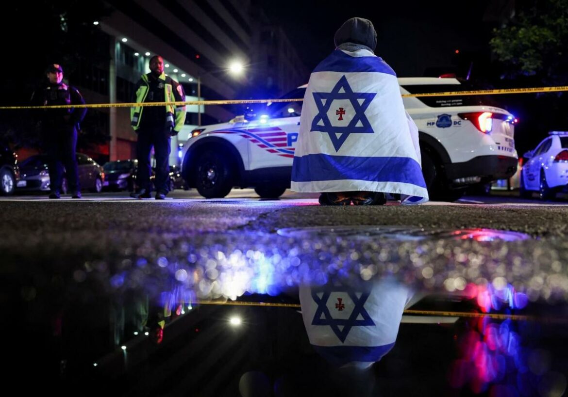 Asesinan a tiros a dos miembros de la embajada israelí en Washington que planeaban casarse