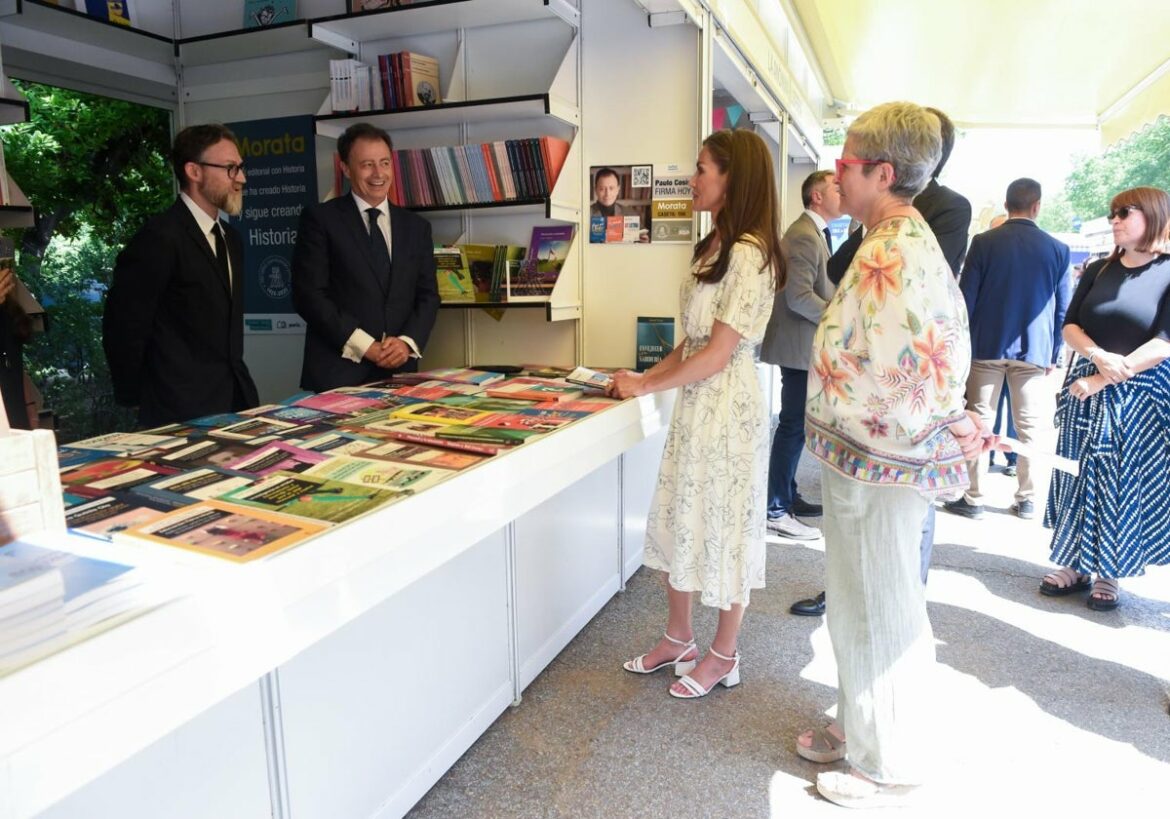 Los 20 libros que se llevó la Reina de la Feria del Libro