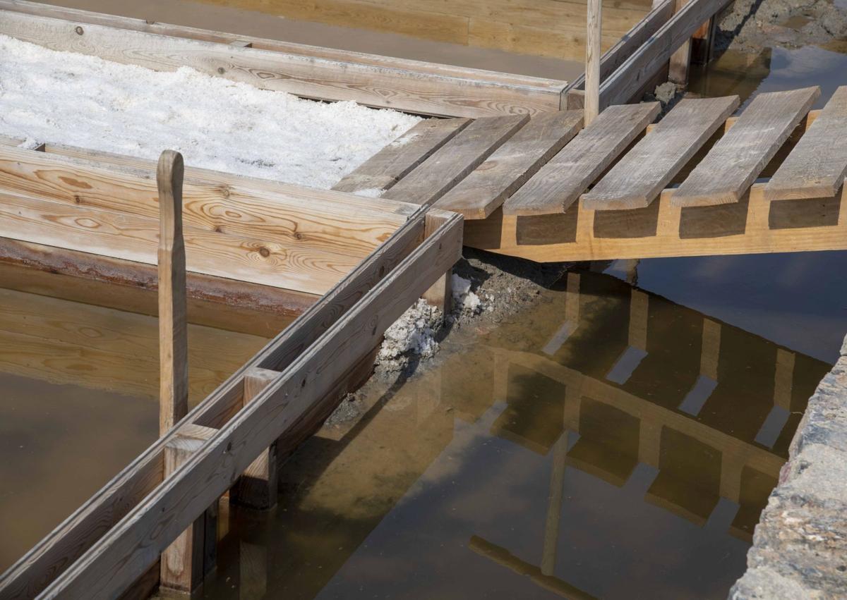Imagen secundaria 1 - La Fundación Anse gana el Premio Hispania Nostra por la restauración de las Salinas de Marchamalo en Cabo de Palos