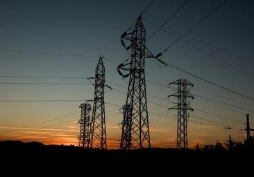 El Gobierno se abre a investigar incidentes previos al apagón como piden las eléctricas