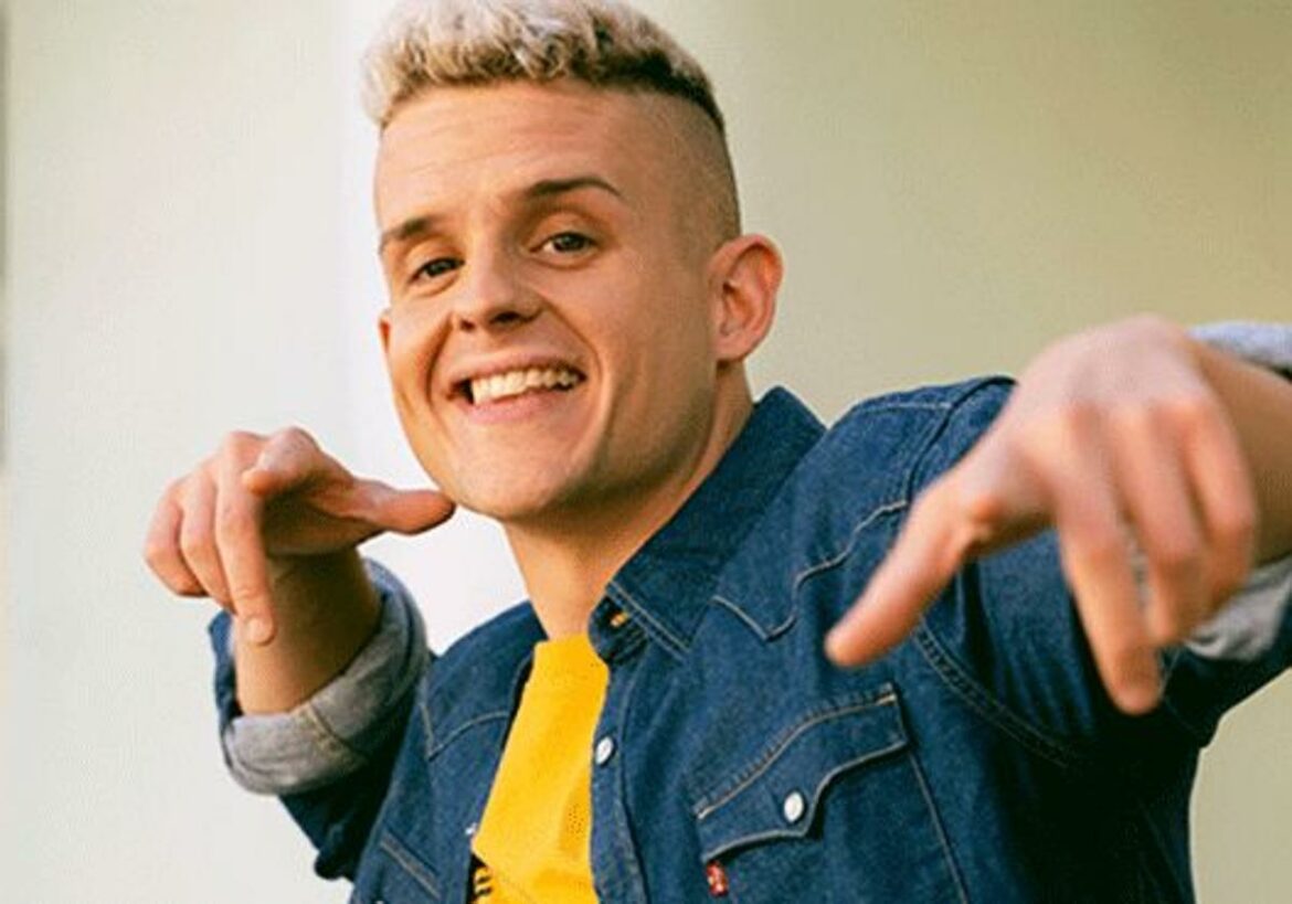 Diálogo ácido y ‘freestyle’ entre Arkano y la IA