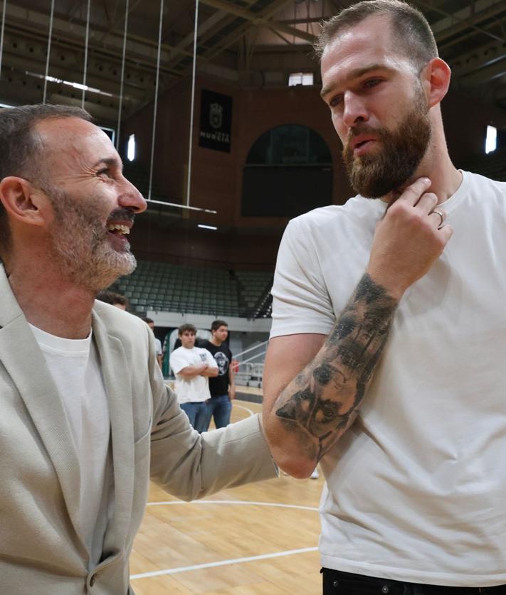 Imagen secundaria 2 - Radovic se marcha del UCAM tras nueve temporadas