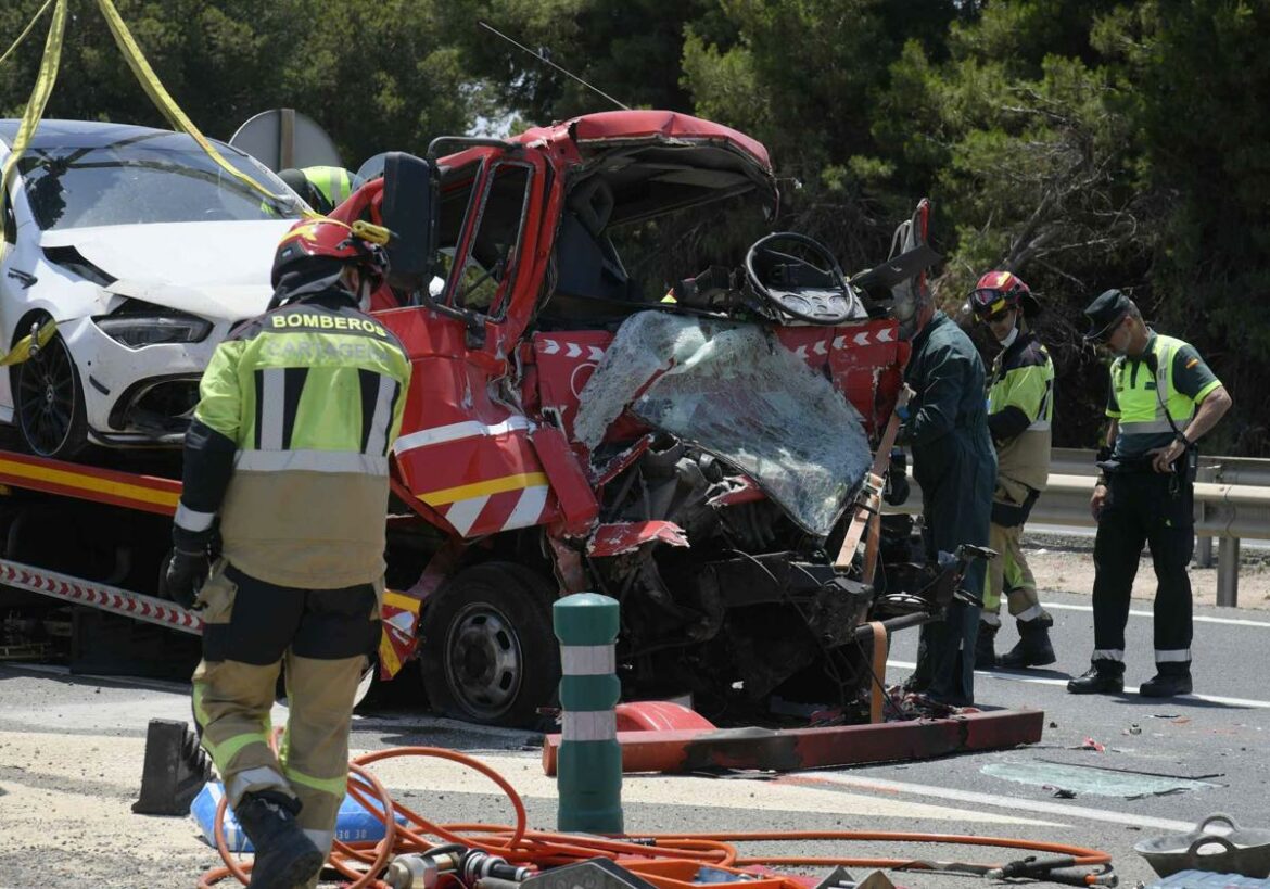 Muere un camionero en un accidente en la autovía A-30 en Cartagena