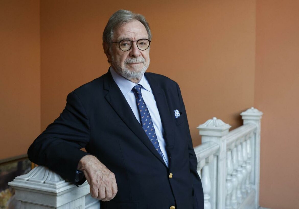 Juan Luis Cebrián: «Me autoexilié en Águilas por dos meses, era un lugar apartado de la españolidad»