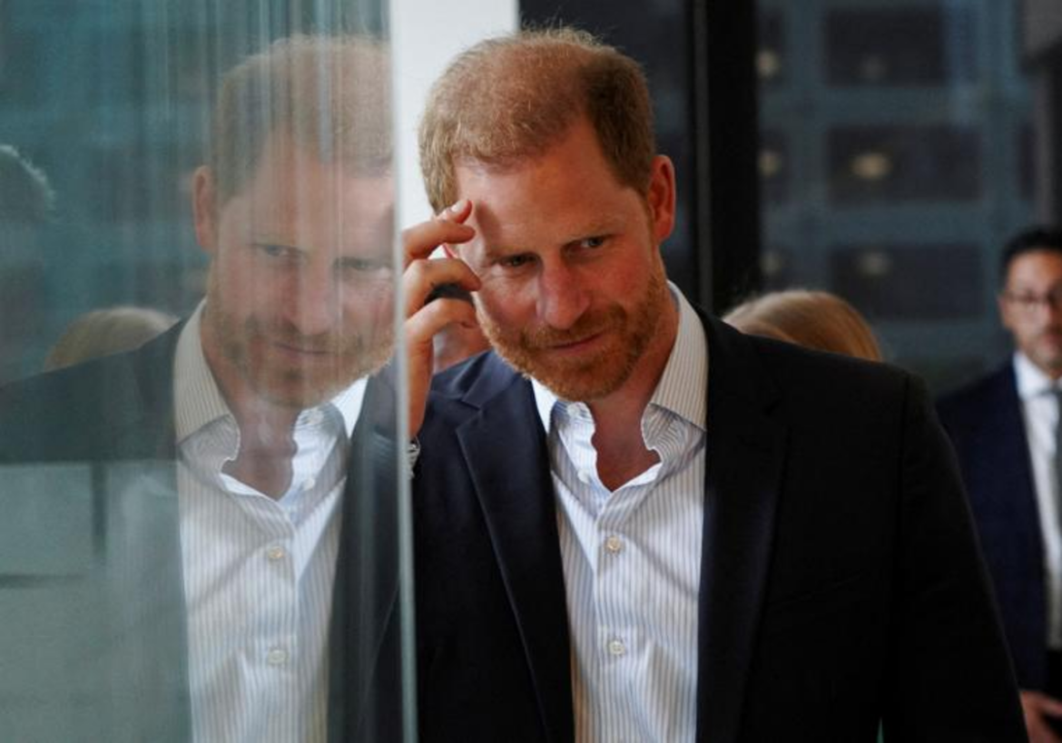 El príncipe Harry quiso dejar de ser un Windsor y adoptar el apellido de soltera de su madre