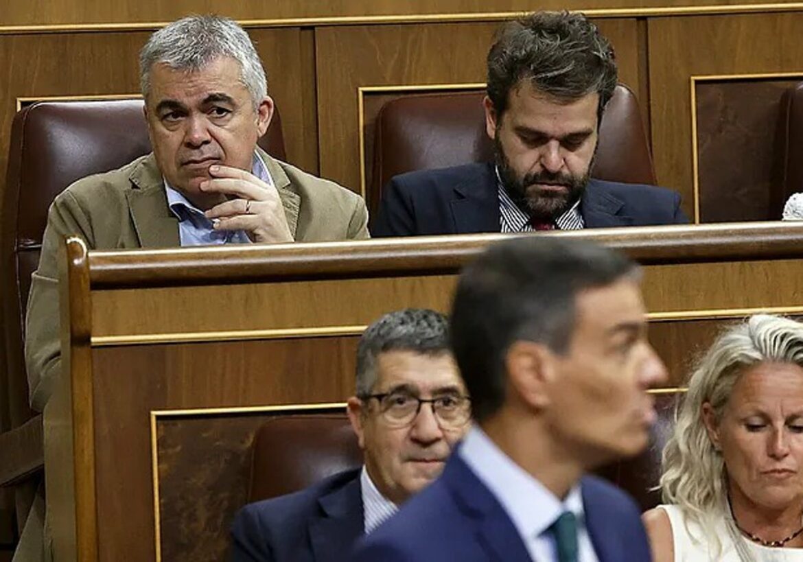 El Supremo ofrece declarar a Santos Cerdán el 25 de junio al encontrar «consistentes indicios» contra él en el informe de la UCO