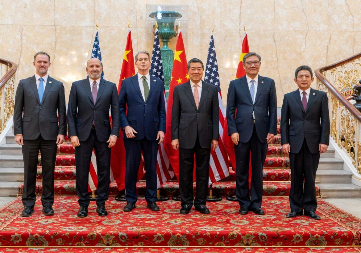 Trump anuncia que el acuerdo con China supone un 55% de arancel para el país y un 10% para EE UU