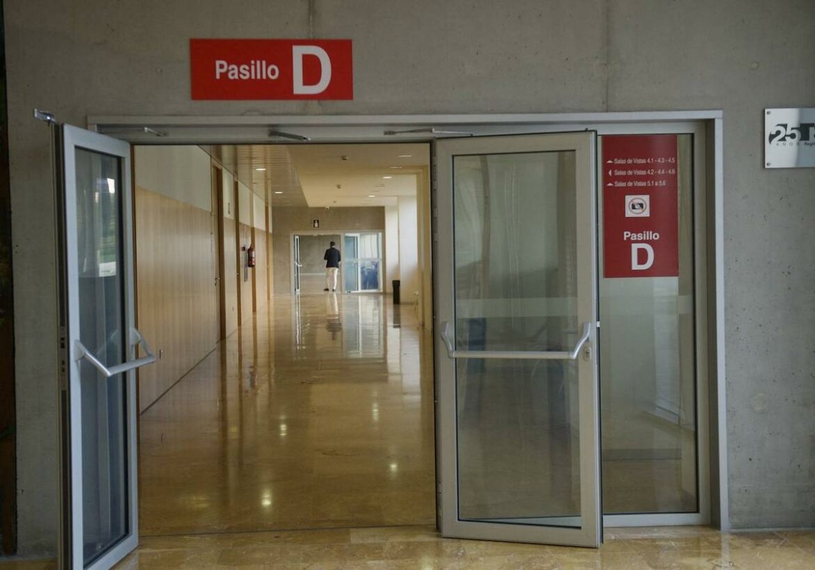 La Audiencia señala ya juicios para 2029 ante el imponente atasco de asuntos en la Región