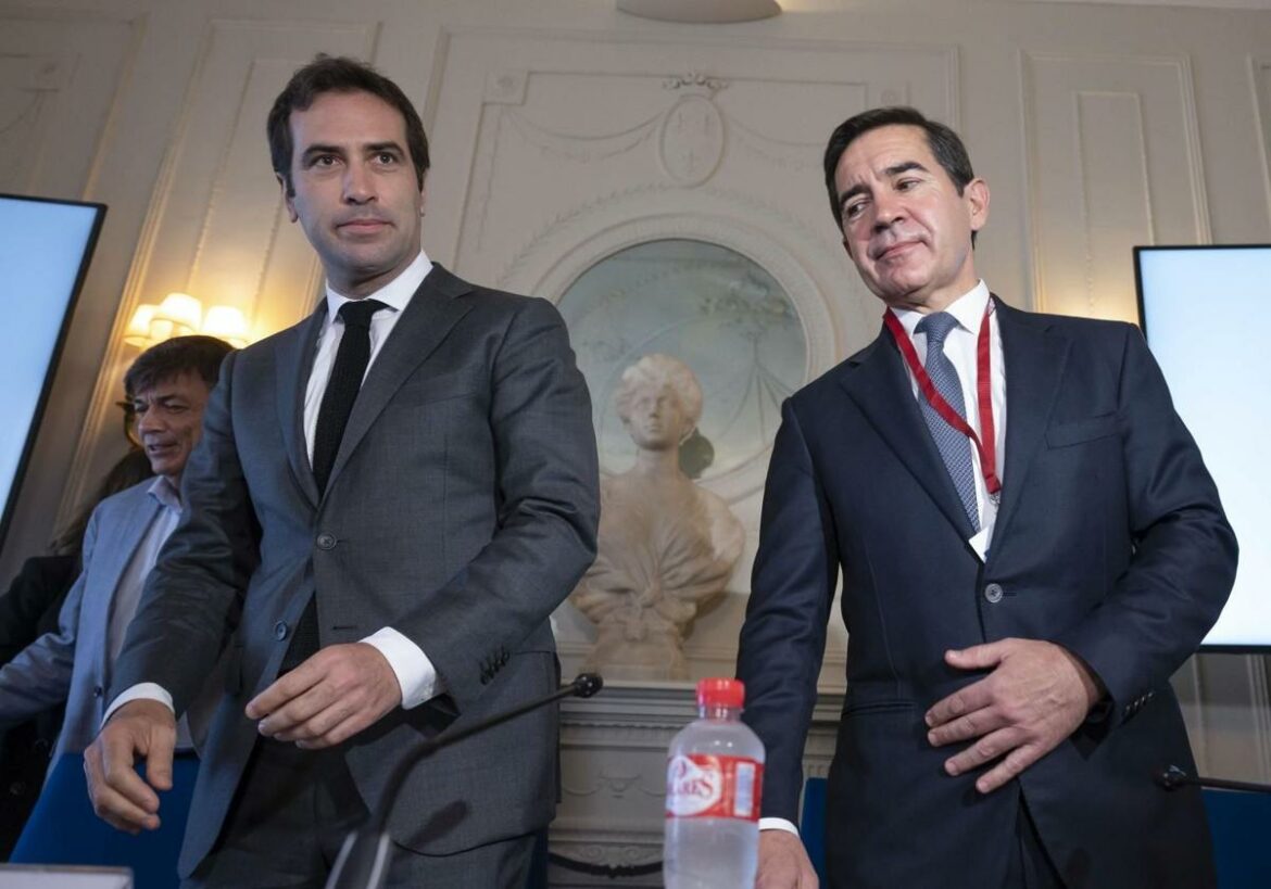 El Consejo de Ministros decide el futuro de la opa de BBVA