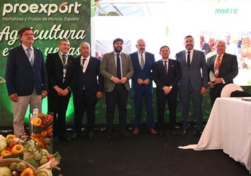 Ábalos se cuela en la cumbre del agro