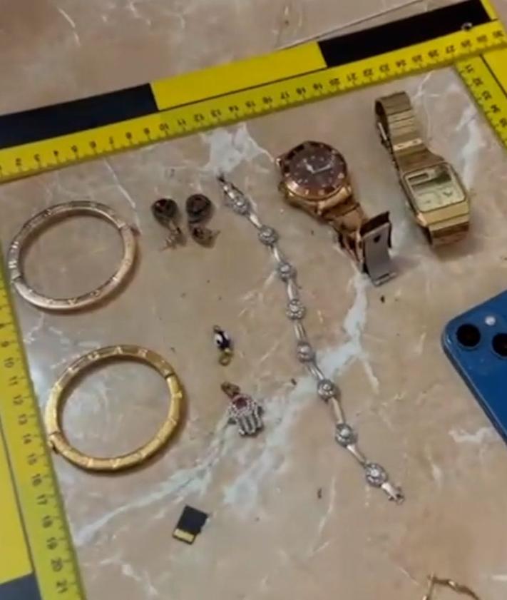 Imagen secundaria 2 - Detienen a una banda de ladrones asentada en la Región de Murcia por más de 150 robos en toda España