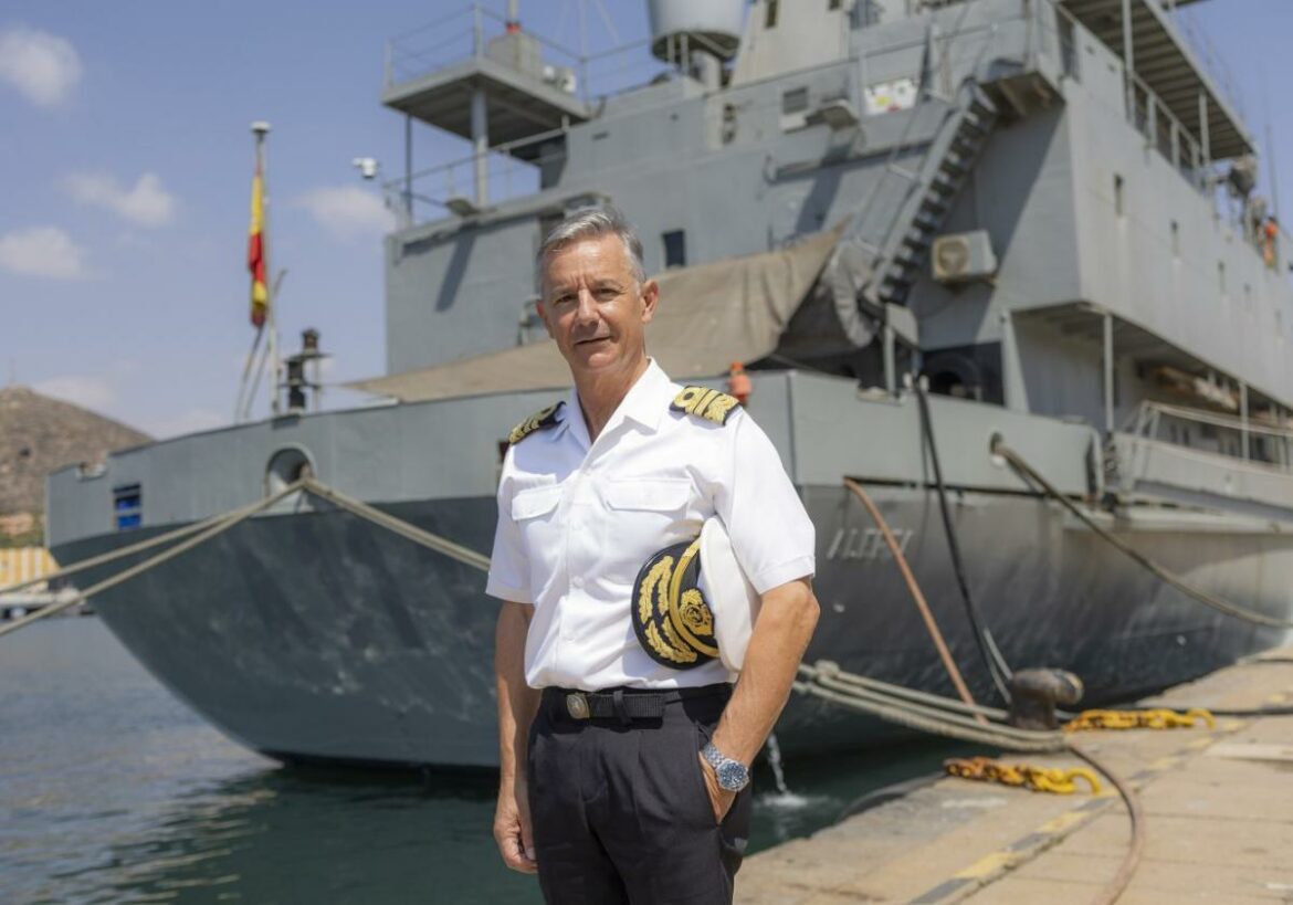 Alejandro Cuerda Lorenzo: «Ya pensamos en los requisitos para un quinto y un sexto submarino»