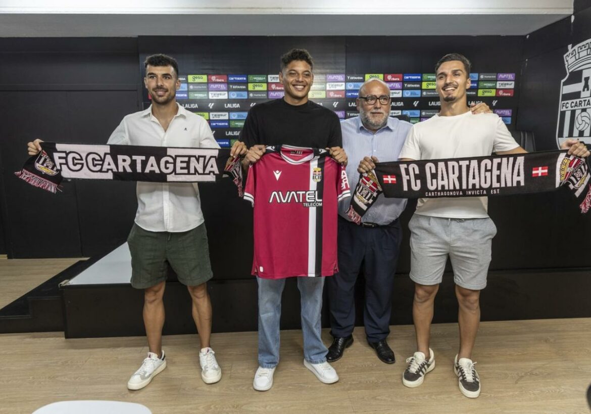 Breis confirma que el Cartagena está inscrito en las primeras presentaciones del verano