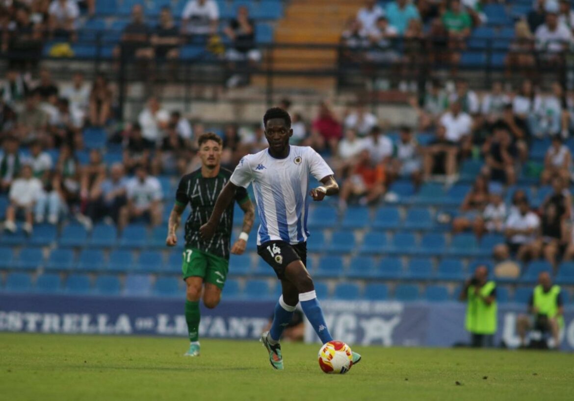 Cinco huesos para el Murcia y el Cartagena en una Primera RFEF cada vez más dura