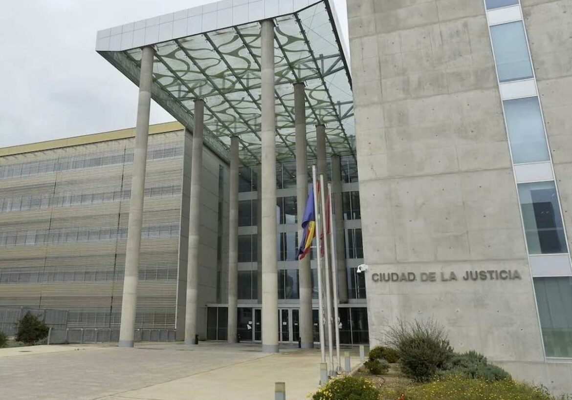 El Poder Judicial considera «imprescindible» la creación de 18 nuevas unidades para la Región
