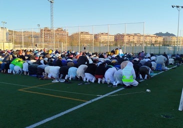 «Nos prohíben el campo de fútbol para dos fiestas musulmanas al año; no tiene sentido»