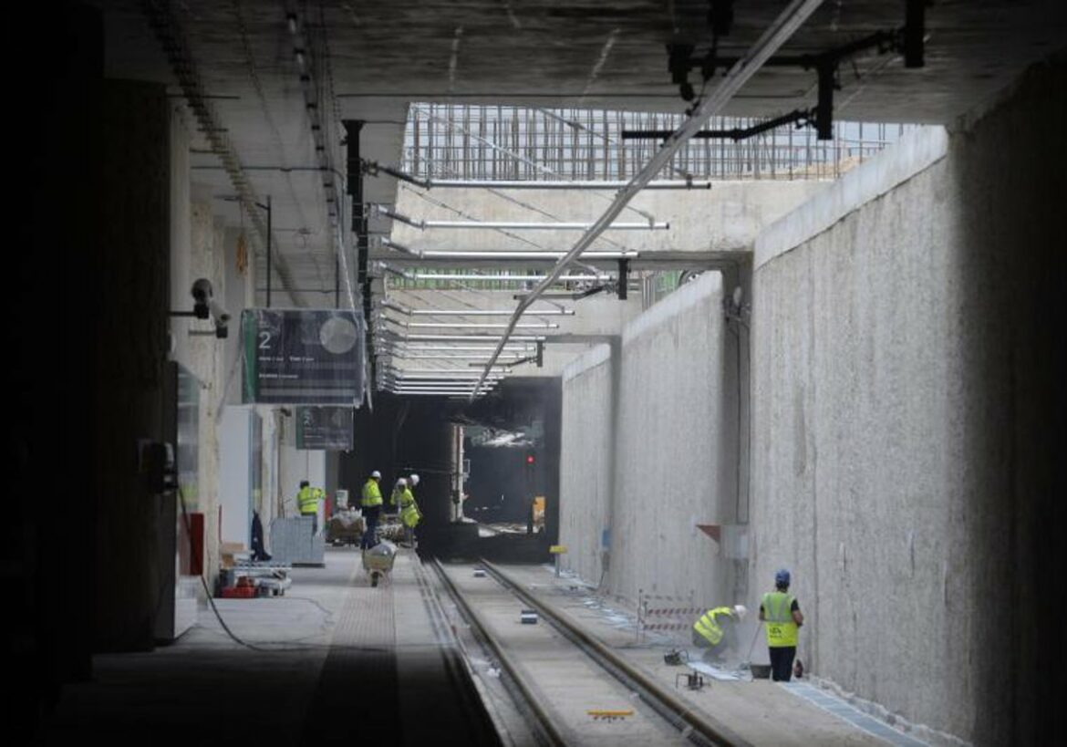 Fomento sigue sin respuesta de Adif por las mordidas en las obras del AVE a Murcia