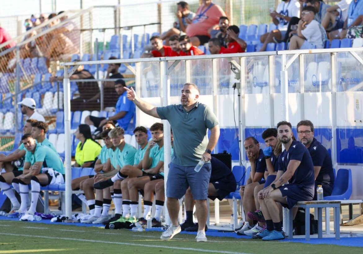 Los 14 escuderos de Javi Rey para buscar el ascenso con el Cartagena