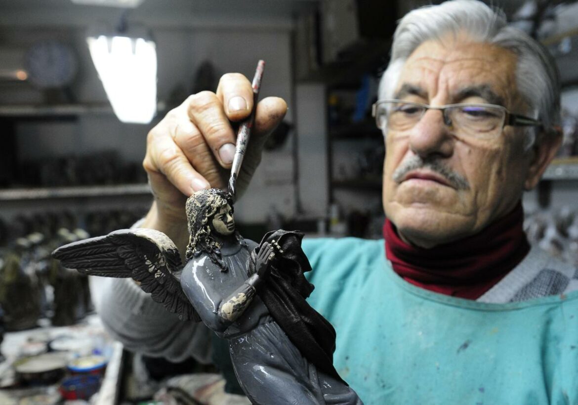 Muere a los 85 años Jesús Griñán, uno de los maestros belenistas de referencia en la Región
