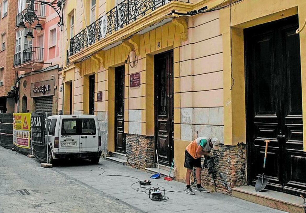 La Económica de Cartagena invierte 200.000 euros en mejorar la accesibilidad de su sede