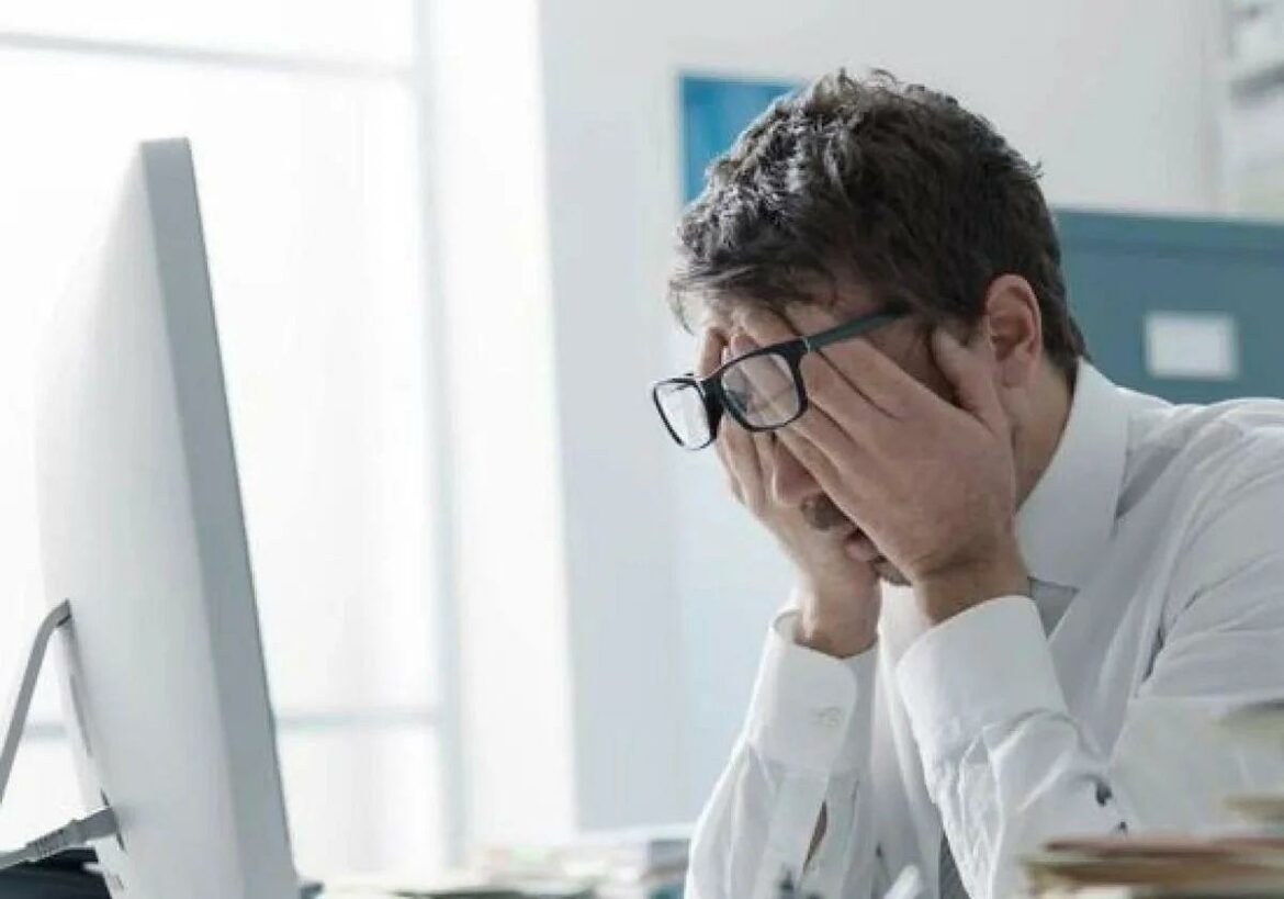 Cuidado con esta oferta de trabajo que acaba en estafa: «Perdí 4.400 euros y casi me lleva al suicidio»