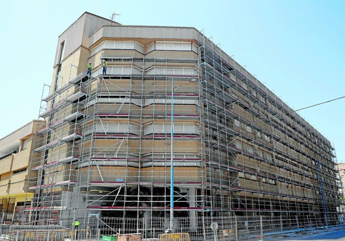 Exigen reabrir la residencia Alberto Colao de Cartagena por la falta de alojamiento para estudiantes