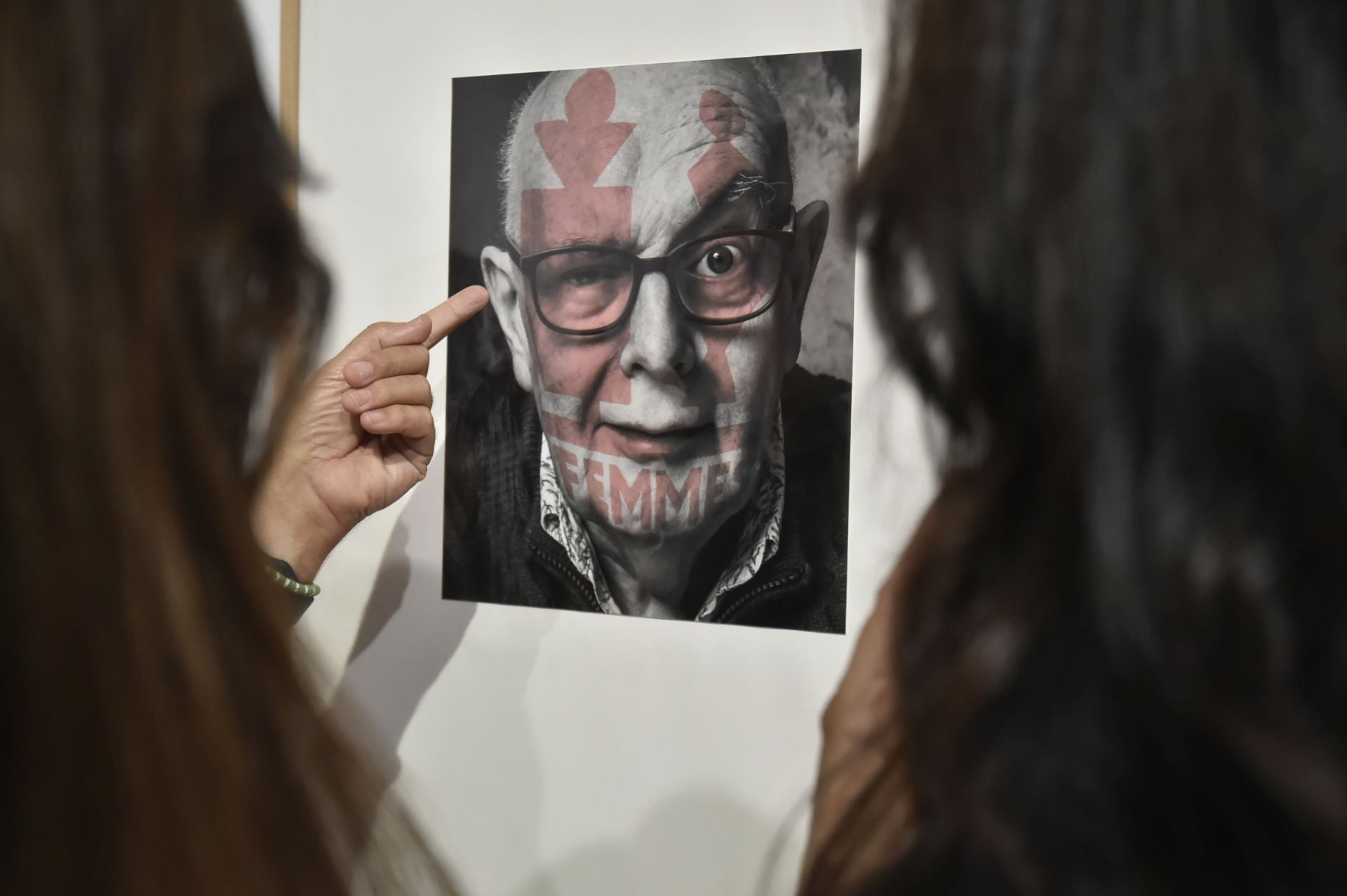 Gran homenaje en el Almudí al pintor Antonio Ballester