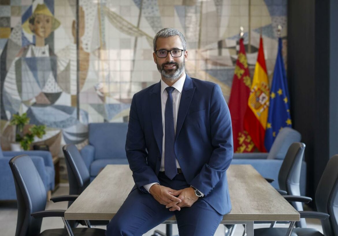 Lucas reitera que «Las Torres tendrá el mismo apoyo que otros ayuntamientos para la consulta sobre la planta de biogás»