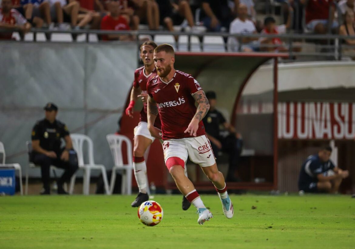 El mismo Flakus también encaja en un Real Murcia diferente