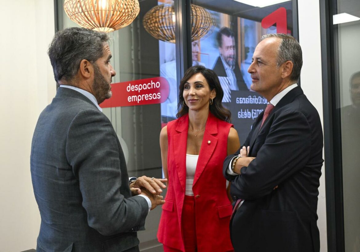 Cuatro de cada diez empresas de la Región se ven lastradas por la falta de personal cualificado