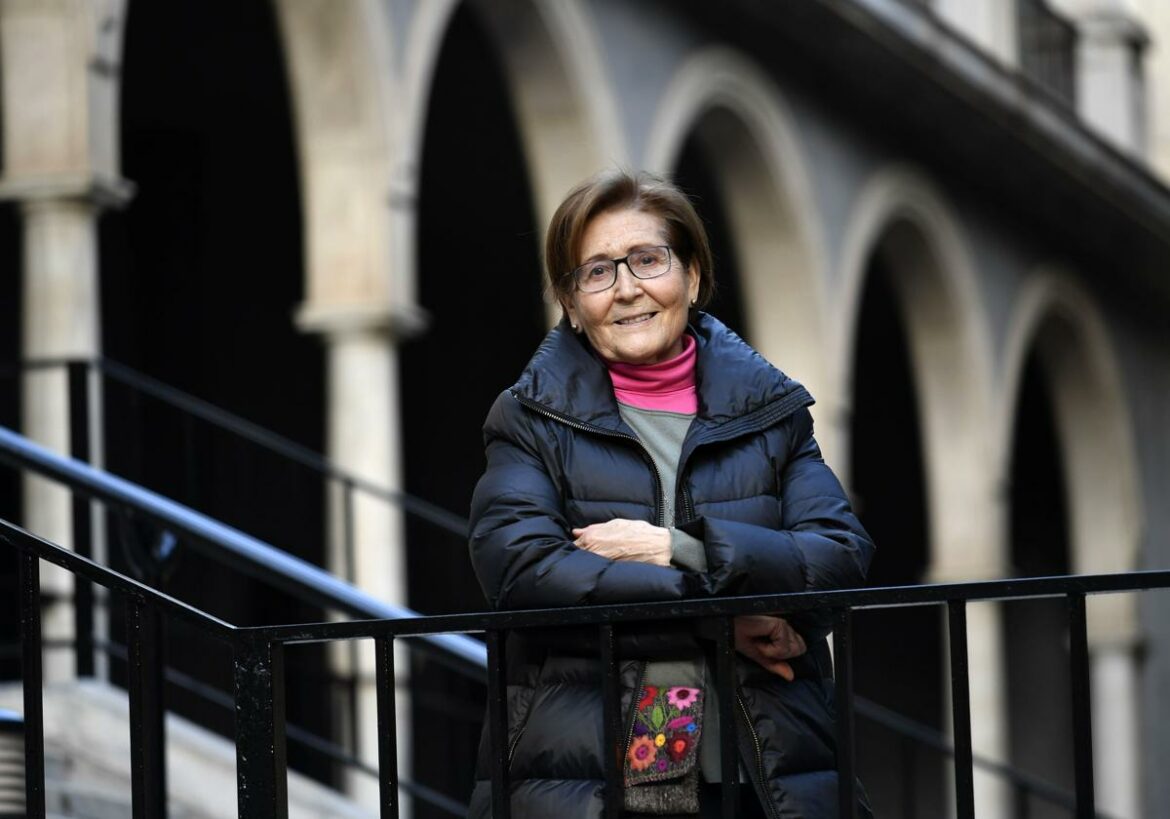La Comunidad reconoce a la primera catedrática de la UMU, Francisca Moya, con el ‘Premio Mayor Región de Murcia’