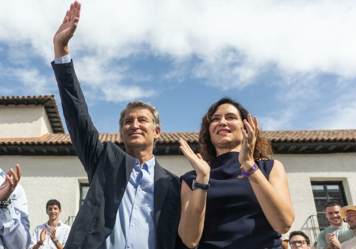 Feijóo equipara a Sánchez con Franco por negarse a convocar elecciones