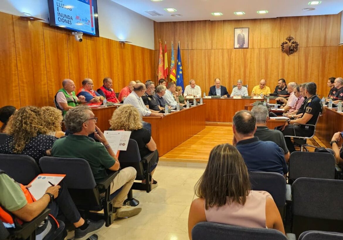 El Ayuntamiento de Orihuela rememora las inundaciones de 2019 con un simulacro de Cecopal