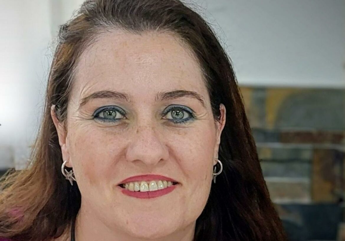 Fallece a los 47 años Charo Abellán, del grupo de coros y danzas Francisco Salzillo de Murcia